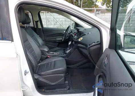 2014 Ford Escape Titanium из США, поврежденный, VIN 1FMCU0JX3EUB83967